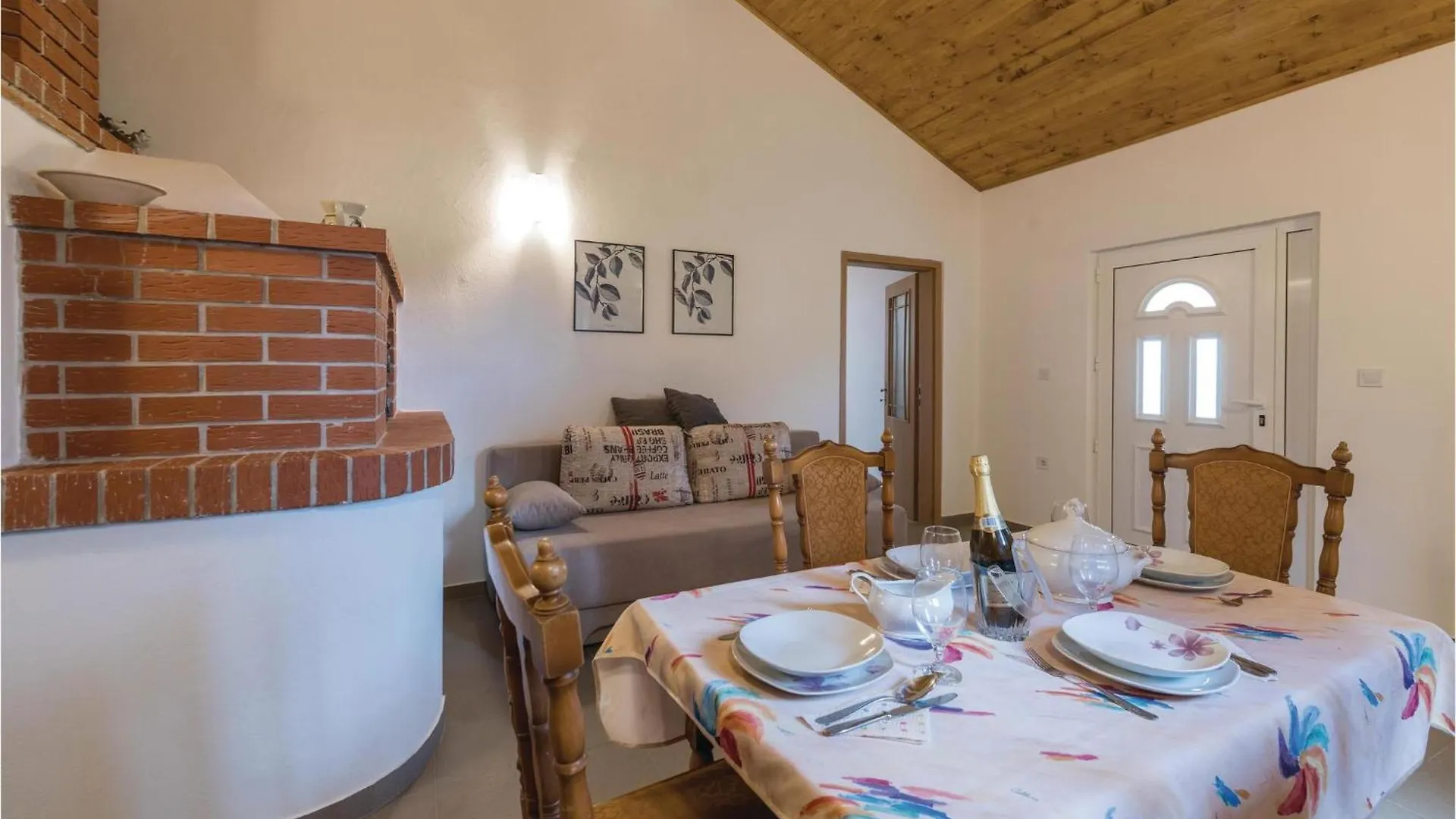 Amazing Home In Hreljici With Wifi 0*,